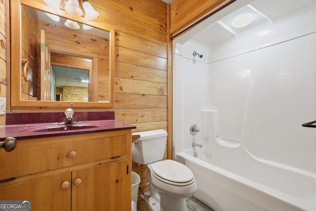 1347 Ivylog Drive, Blairsville, GA 30512