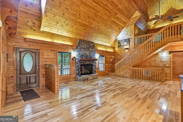 1347 Ivylog Drive, Blairsville, GA 30512