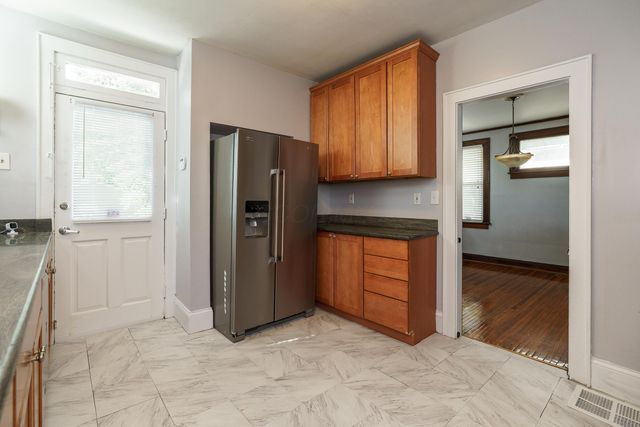 1389 S 6th Street, Columbus, OH 43207