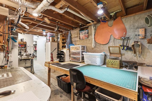 6995 W 2200 S, Weston, ID 83286