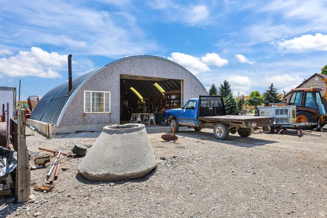 6995 W 2200 S, Weston, ID 83286