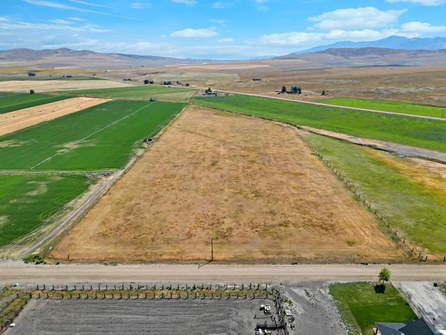 6995 W 2200 S, Weston, ID 83286