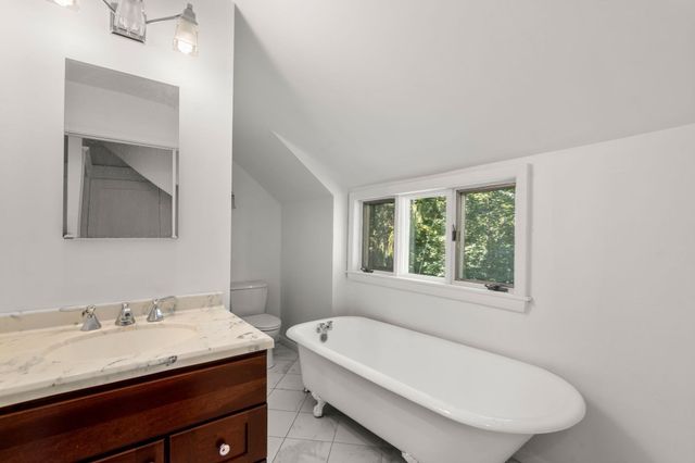 9-11 Hampden Street, Wellesley, MA 02482