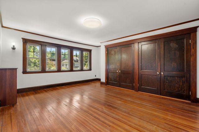 9-11 Hampden Street, Wellesley, MA 02482