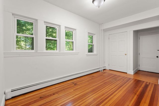 9-11 Hampden Street, Wellesley, MA 02482