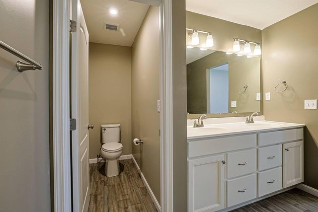 5002 Pinebluff Court, Burlington, KY 41005