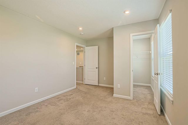 5002 Pinebluff Court, Burlington, KY 41005