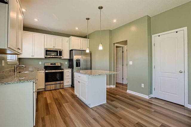 5002 Pinebluff Court, Burlington, KY 41005