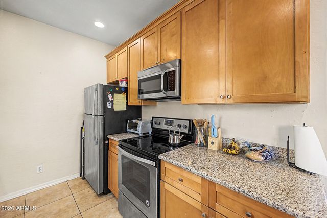 2016 S Hammond Drive 104, Tempe, AZ 85282