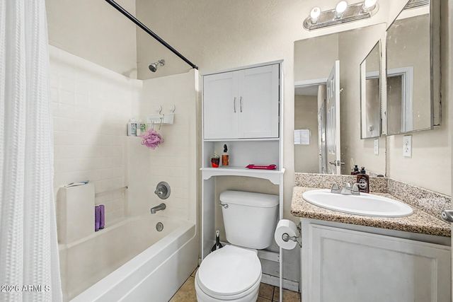 2016 S Hammond Drive 104, Tempe, AZ 85282
