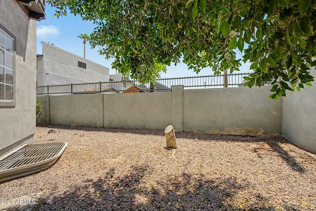 2016 S Hammond Drive 104, Tempe, AZ 85282