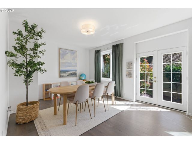 19125 35TH Pl, Lake Oswego, OR 97034