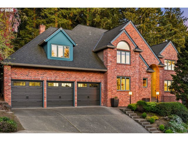 19125 35TH Pl, Lake Oswego, OR 97034