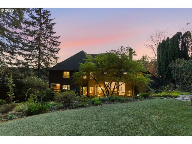 19125 35TH Pl, Lake Oswego, OR 97034