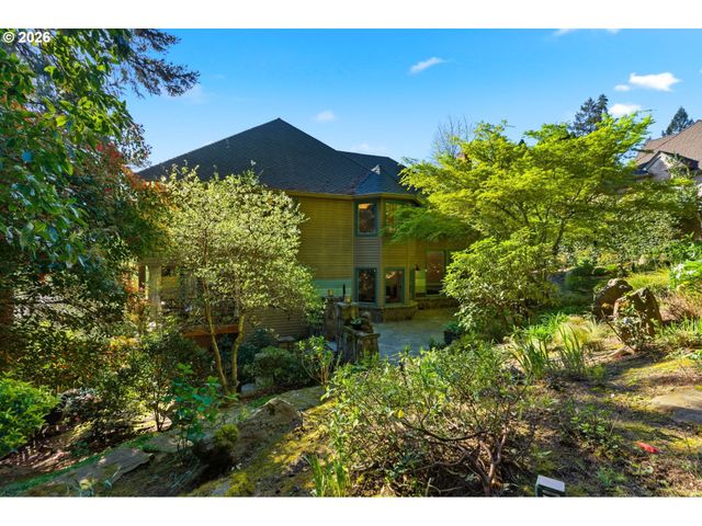 19125 35TH Pl, Lake Oswego, OR 97034