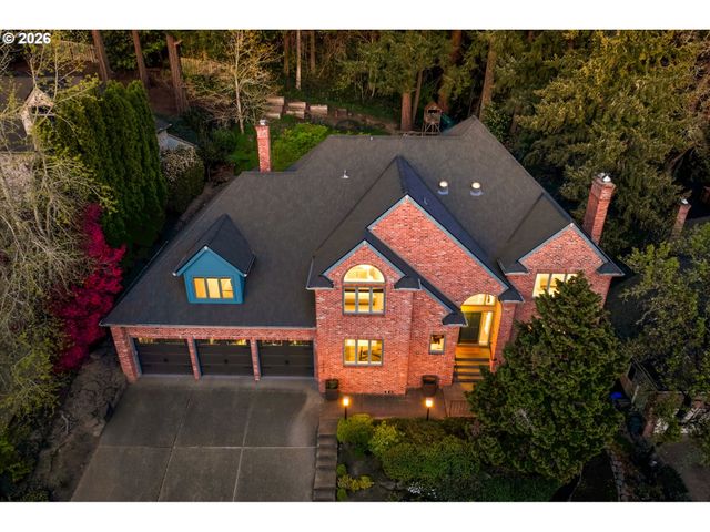 19125 35TH Pl, Lake Oswego, OR 97034