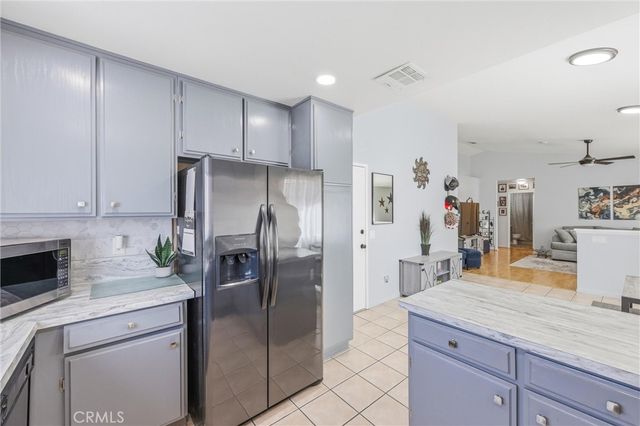 12441 Datewood, Victorville, CA 92395