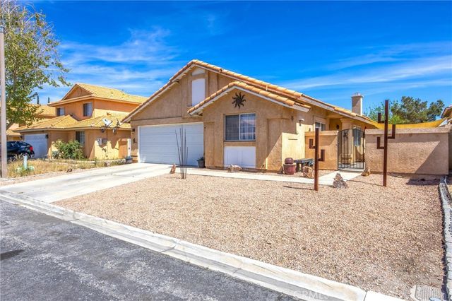 12441 Datewood, Victorville, CA 92395