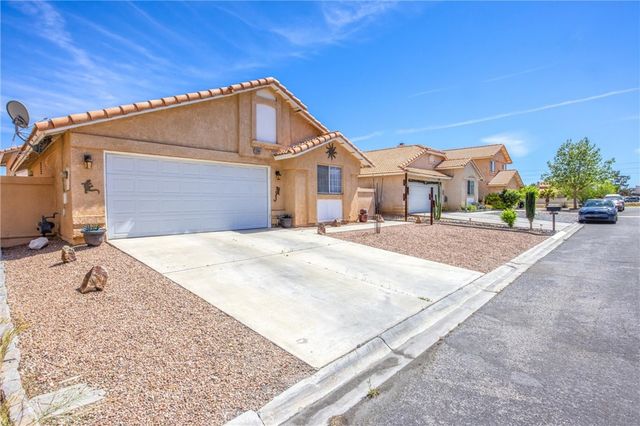 12441 Datewood, Victorville, CA 92395