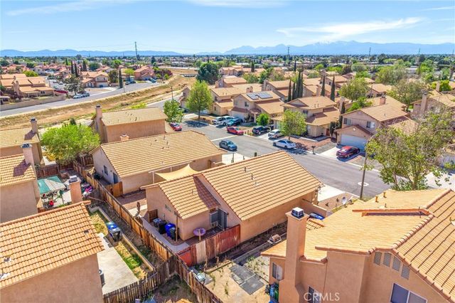 12441 Datewood, Victorville, CA 92395