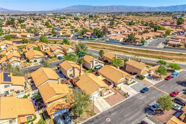 12441 Datewood, Victorville, CA 92395