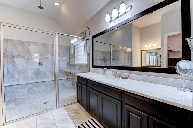 6242 Avon Landing Lane, Spring, TX 77379