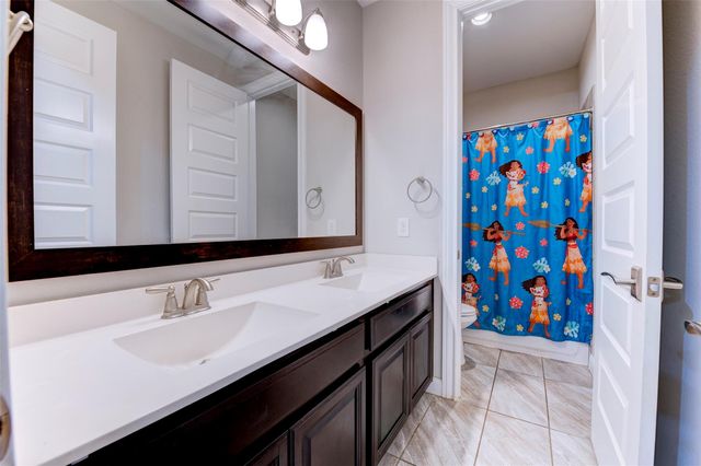 6242 Avon Landing Lane, Spring, TX 77379