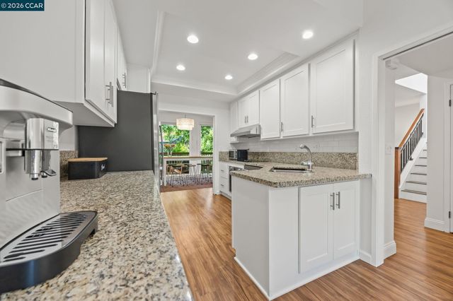1924 Aspenridge Ct, Walnut Creek, CA 94597