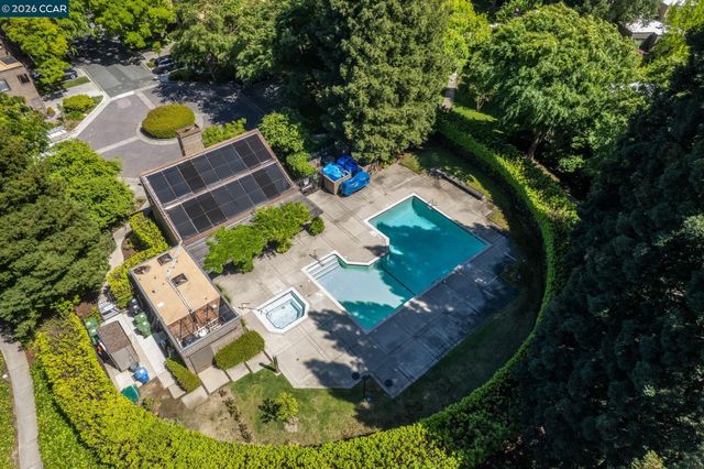 1924 Aspenridge Ct, Walnut Creek, CA 94597