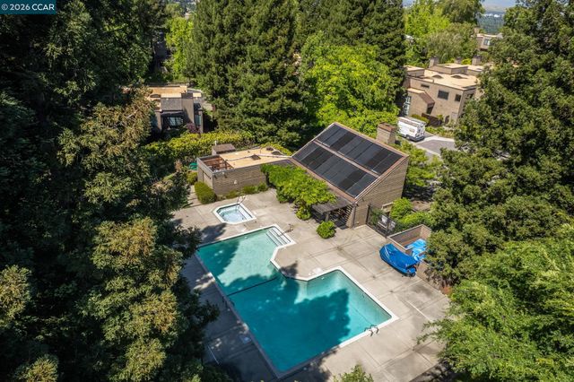 1924 Aspenridge Ct, Walnut Creek, CA 94597