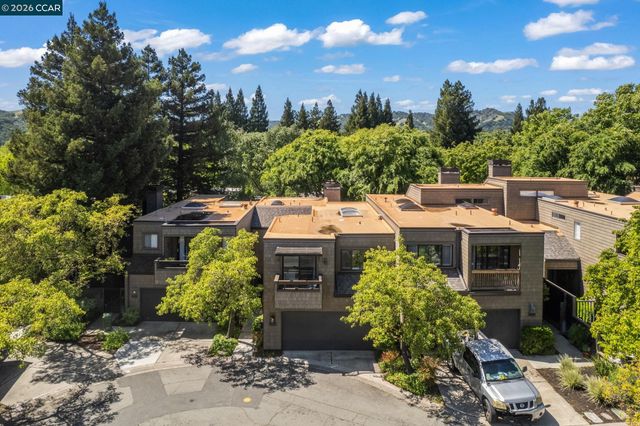 1924 Aspenridge Ct, Walnut Creek, CA 94597