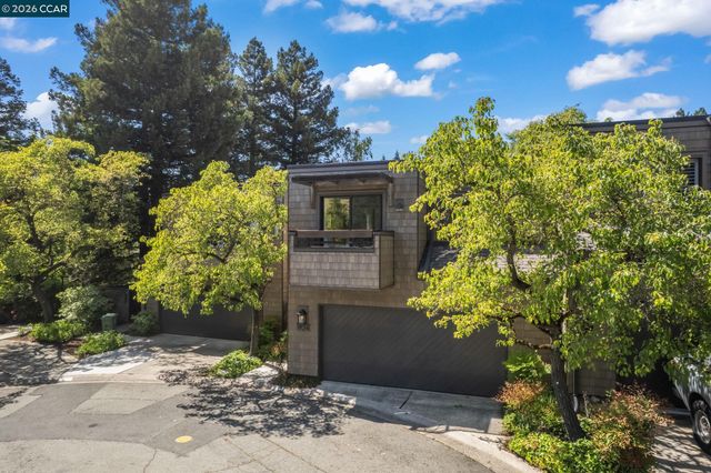 1924 Aspenridge Ct, Walnut Creek, CA 94597