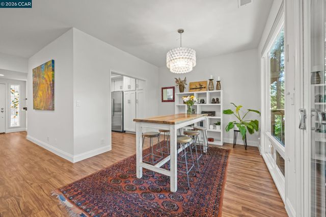 1924 Aspenridge Ct, Walnut Creek, CA 94597