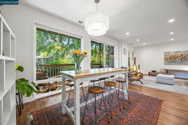 1924 Aspenridge Ct, Walnut Creek, CA 94597