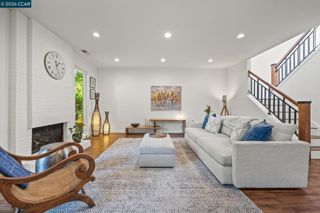1924 Aspenridge Ct, Walnut Creek, CA 94597