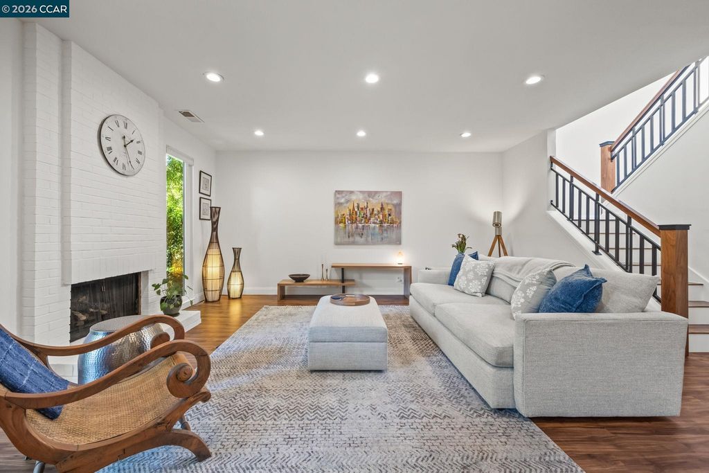 1924 Aspenridge Ct, Walnut Creek, CA 94597