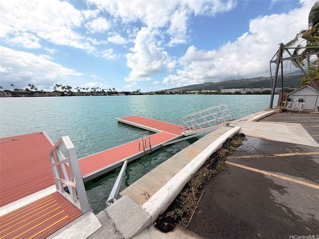 125 Koko Isle Circle 3303, Honolulu, HI 96825