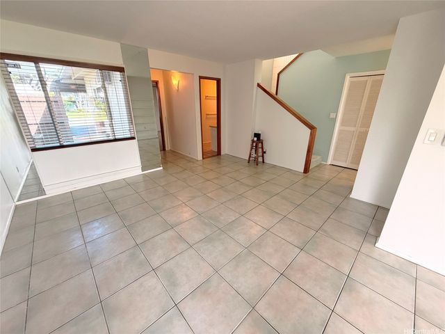 125 Koko Isle Circle 3303, Honolulu, HI 96825
