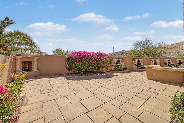 3238 E MOUNTAIN VILLAGE Circle, Phoenix, AZ 85042