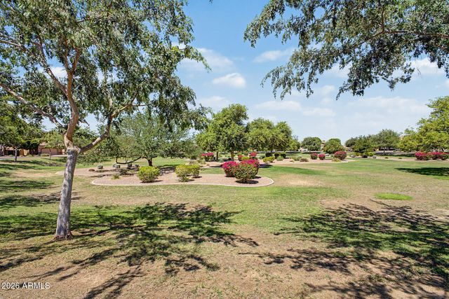 3238 E MOUNTAIN VILLAGE Circle, Phoenix, AZ 85042
