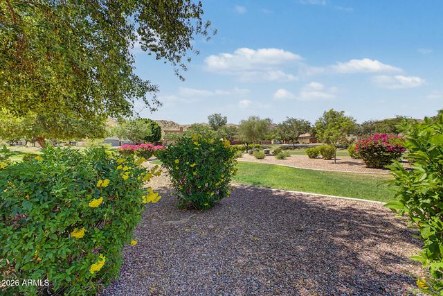 3238 E MOUNTAIN VILLAGE Circle, Phoenix, AZ 85042