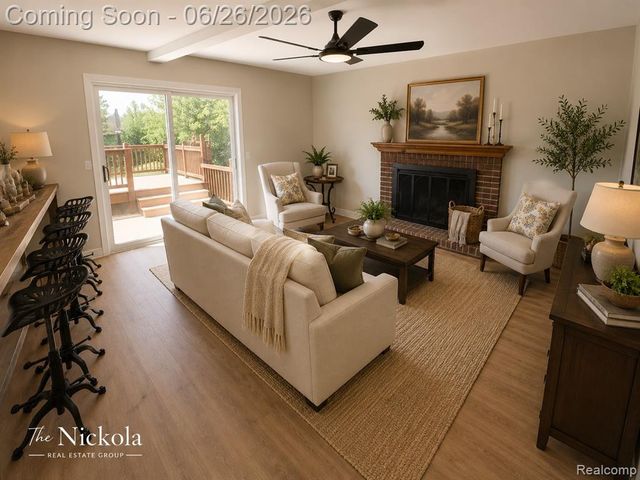 1855 Fleetwood Drive, Troy, MI 48098