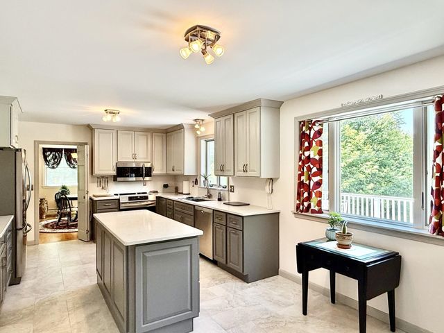 78 Wellington Drive, Chesterfield, NH 03462