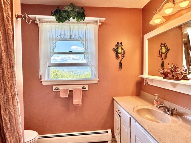 78 Wellington Drive, Chesterfield, NH 03462