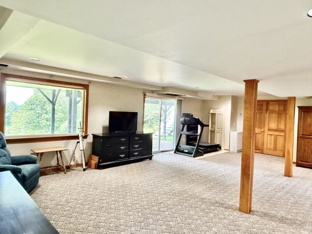 78 Wellington Drive, Chesterfield, NH 03462