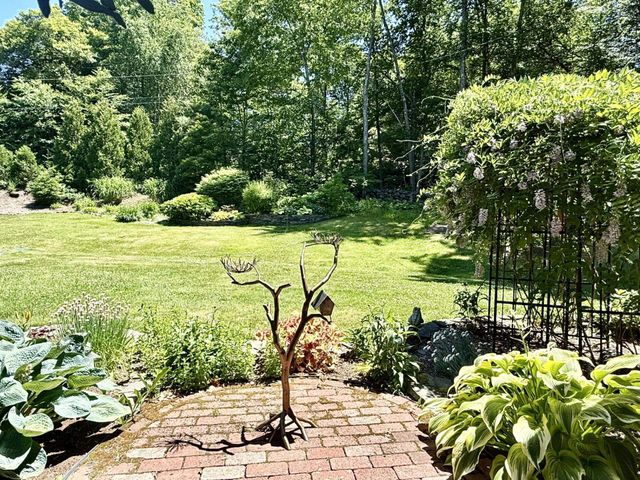 78 Wellington Drive, Chesterfield, NH 03462