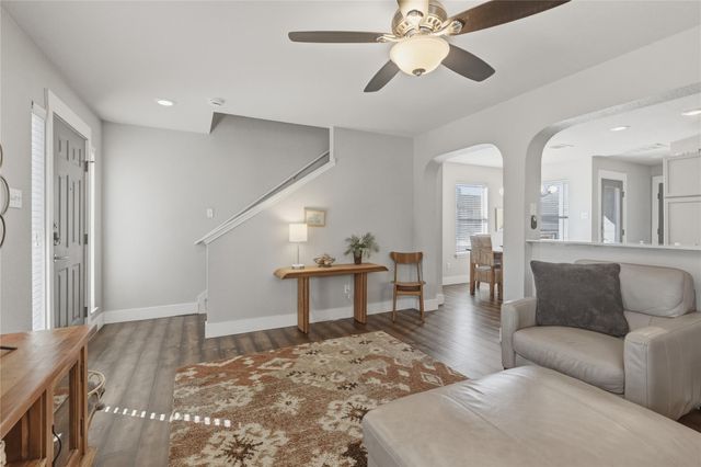 106 Franke, Kyle, TX 78640