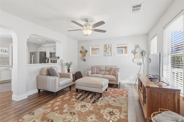 106 Franke, Kyle, TX 78640