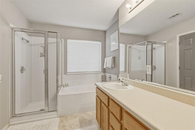 106 Franke, Kyle, TX 78640