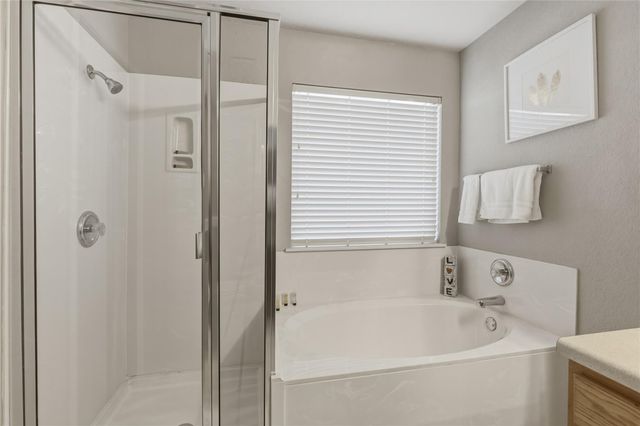 106 Franke, Kyle, TX 78640